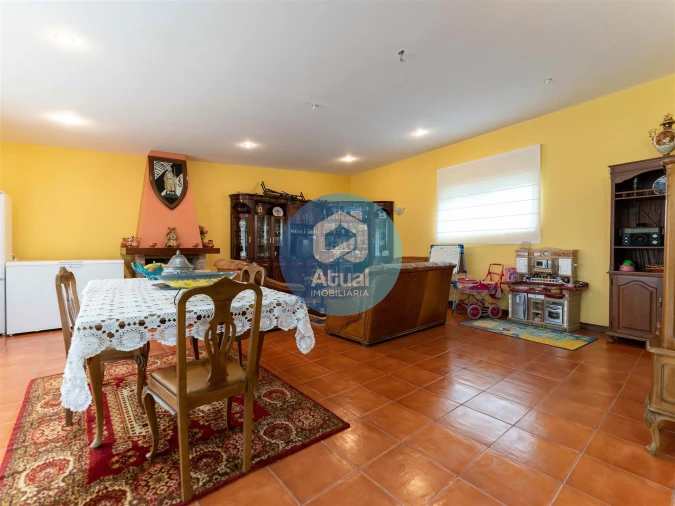 Moradia T5 para Venda em Tabuadelo e São Faustino Foto 60