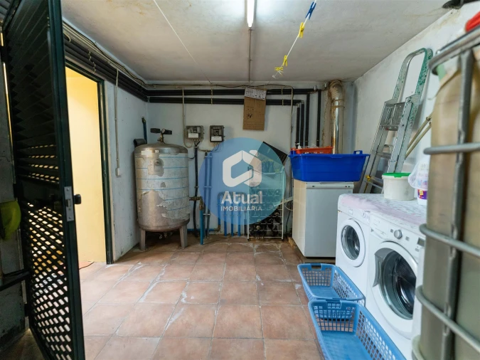 Moradia T5 para Venda em Tabuadelo e São Faustino Foto 76