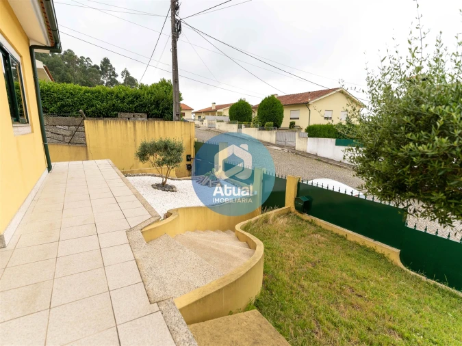 Moradia T5 para Venda em Tabuadelo e São Faustino Foto 4