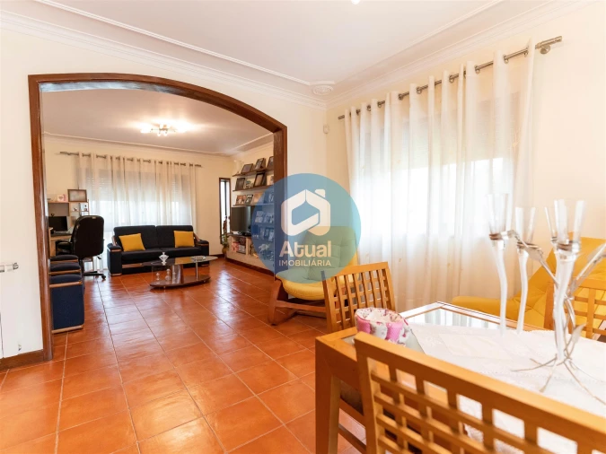 Moradia T5 para Venda em Tabuadelo e São Faustino Foto 22