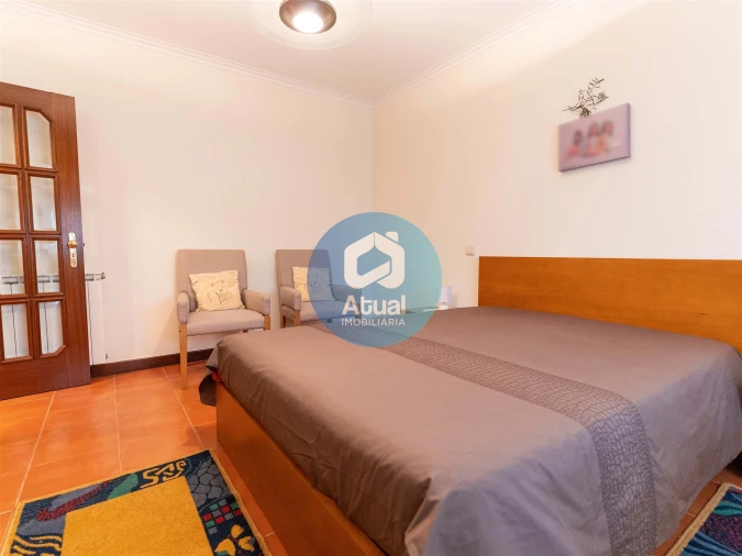 Moradia T5 para Venda em Tabuadelo e São Faustino Foto 27