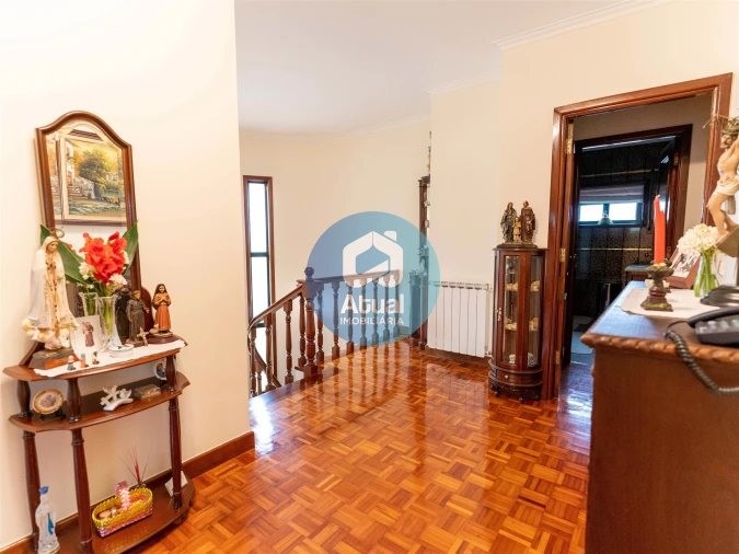 Moradia T5 para Venda em Tabuadelo e São Faustino Foto 36