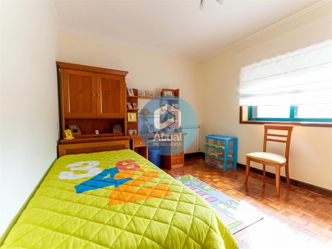 Moradia T5 para Venda em Tabuadelo e São Faustino Foto 51