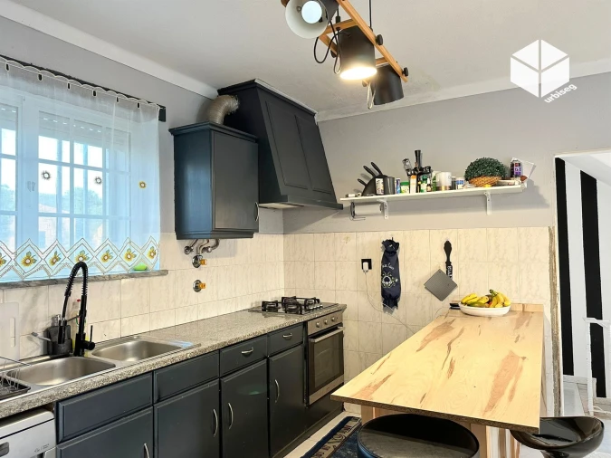 Moradia T4 para Venda em Vila Verde Foto 10