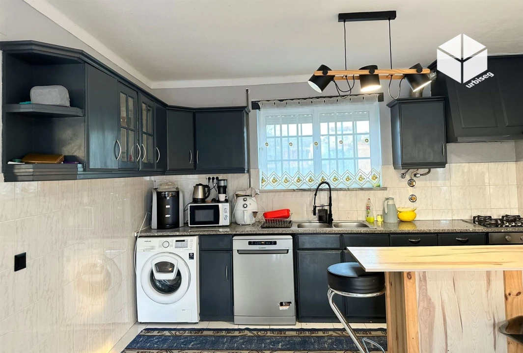 Moradia T4 para Venda em Vila Verde Foto 11