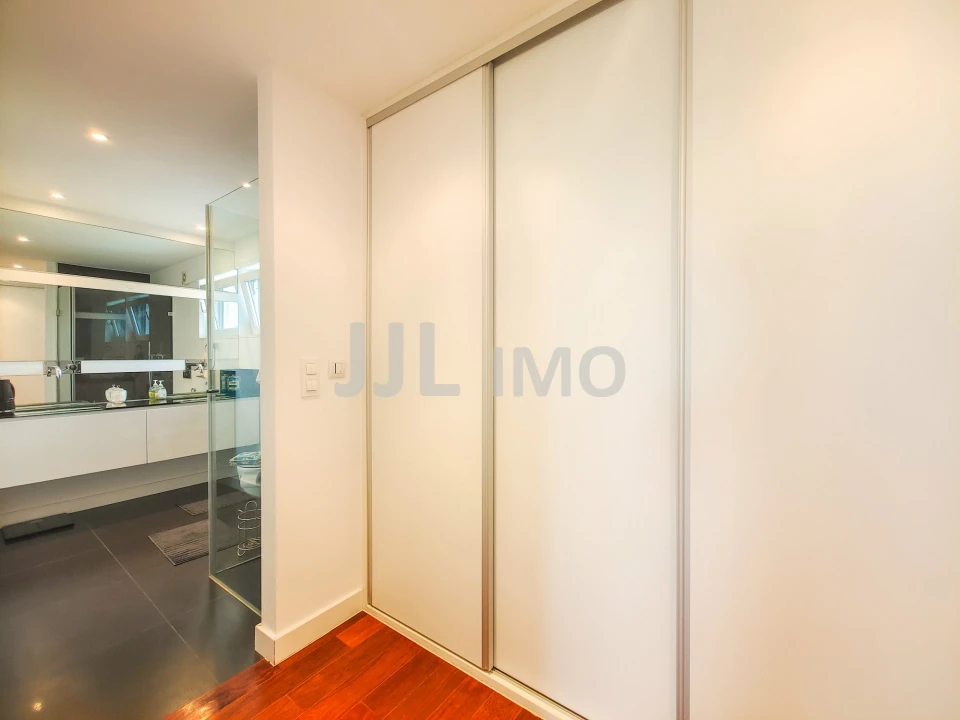 Moradia T5 para Venda em Alcabideche Foto 30