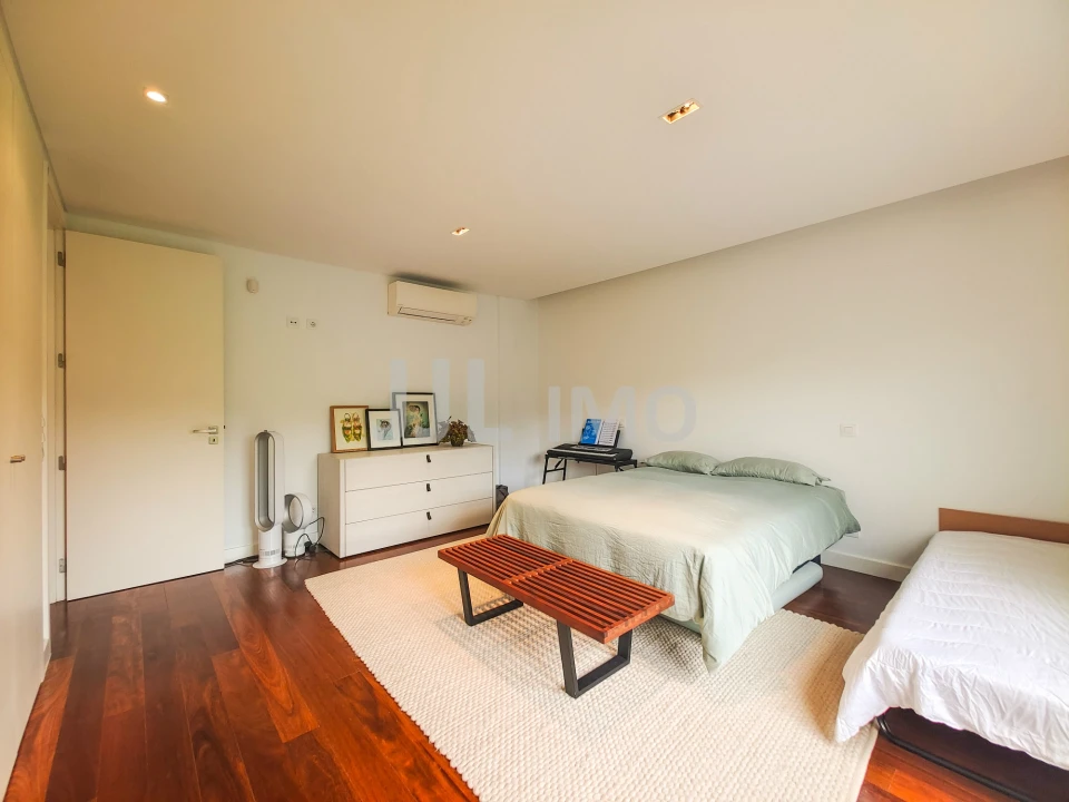 Moradia T5 para Venda em Alcabideche Foto 20