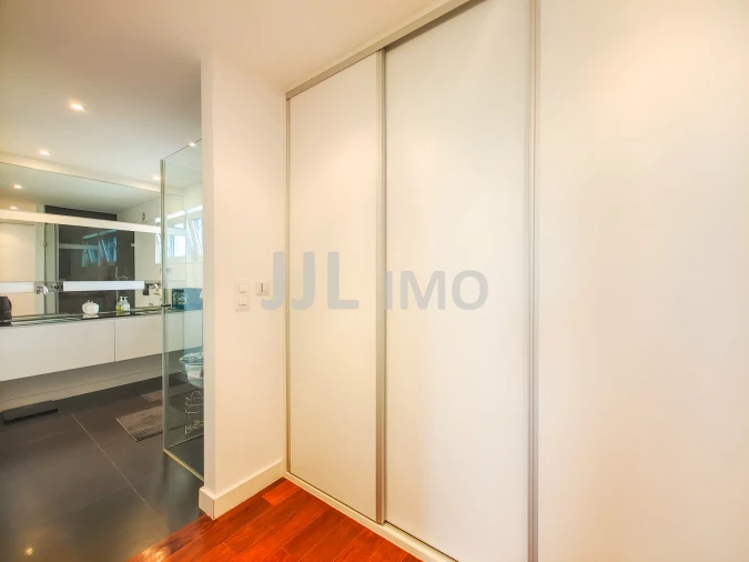 Moradia T5 para Venda em Alcabideche Foto 30