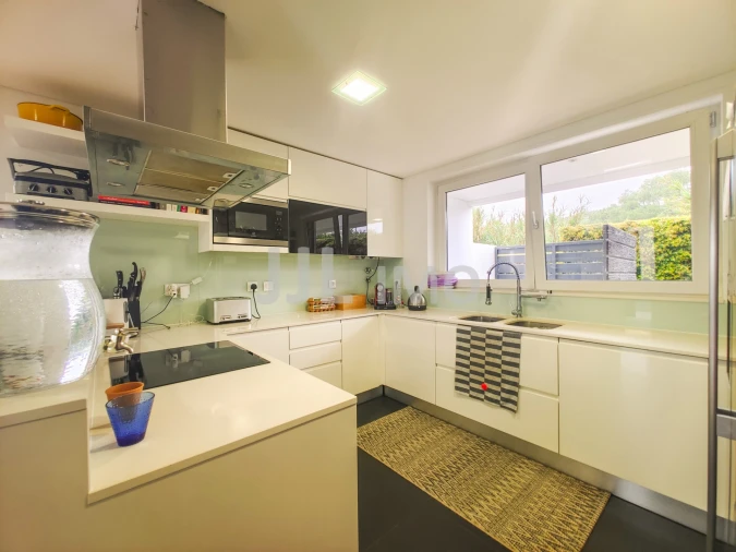 Moradia T5 para Venda em Alcabideche Foto 37