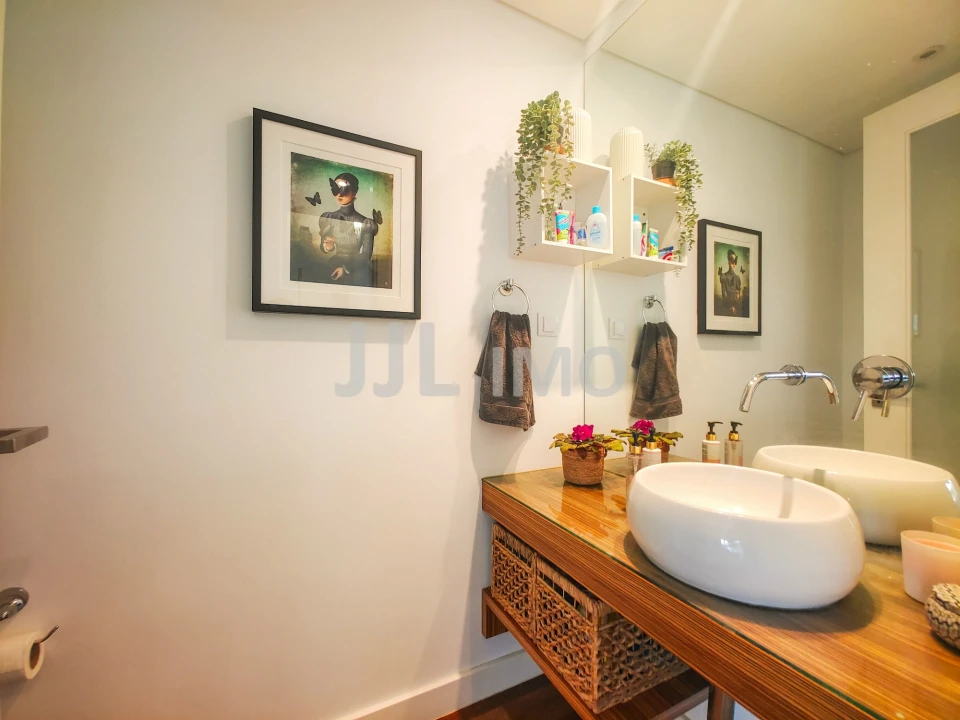 Moradia T5 para Venda em Alcabideche Foto 12