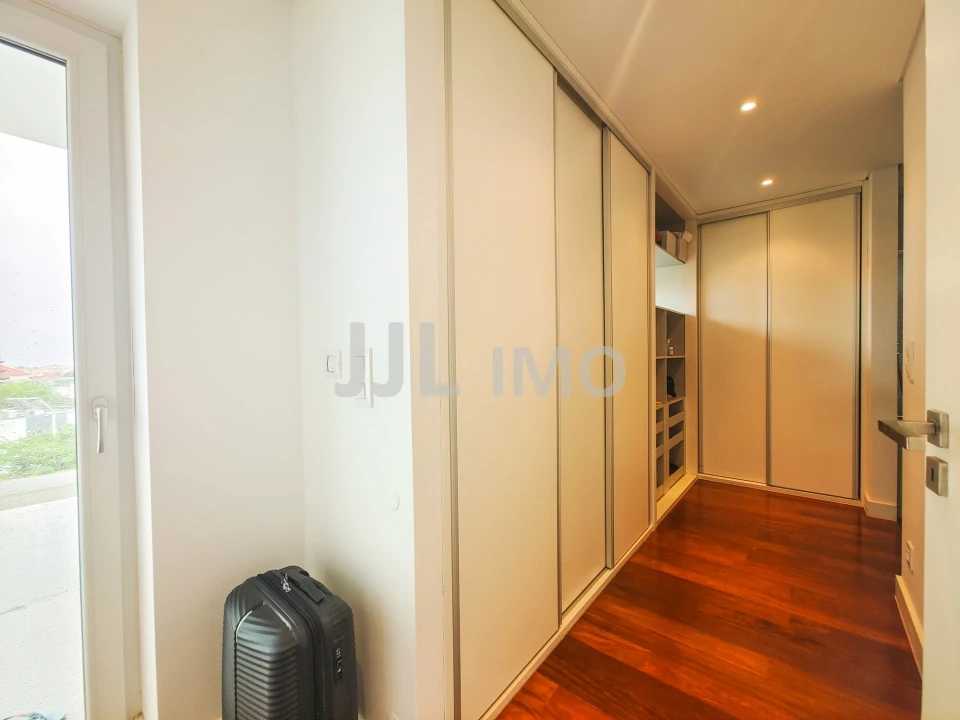 Moradia T5 para Venda em Alcabideche Foto 26