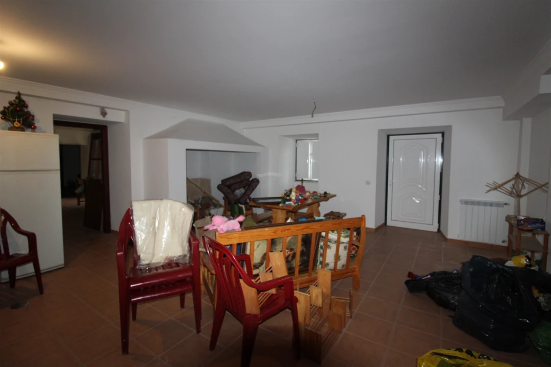 Moradia T18 para Venda em Parceiros e Azoia Foto 32