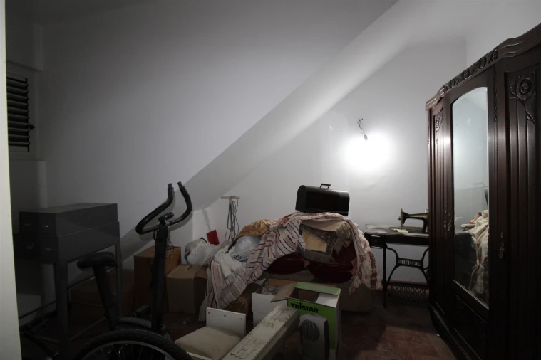 Moradia T18 para Venda em Parceiros e Azoia Foto 18