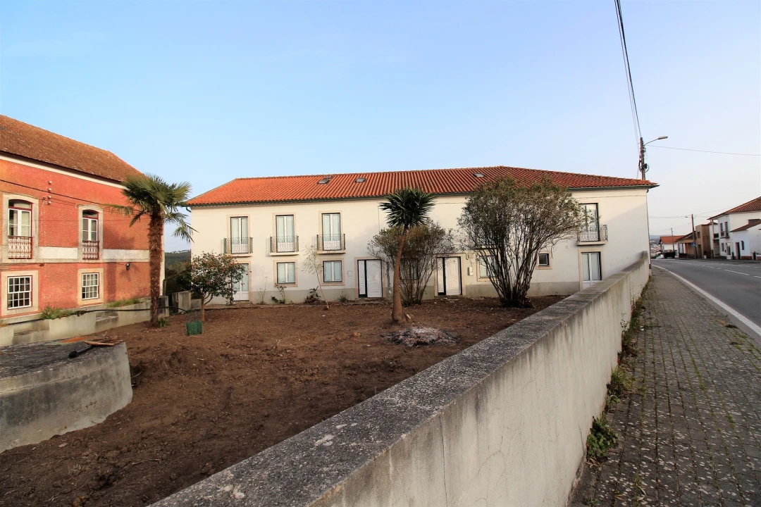 Moradia T18 para Venda em Parceiros e Azoia Foto 35