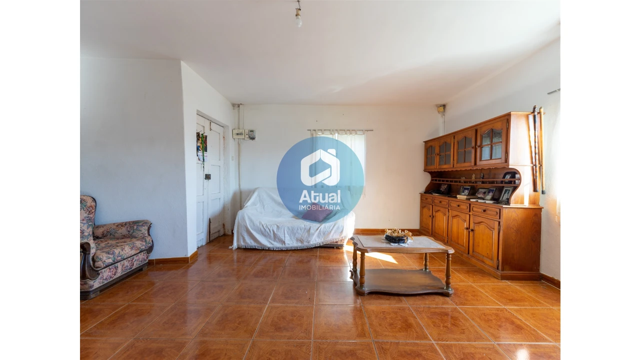 Quinta T0 para Venda em Abragão Foto 7