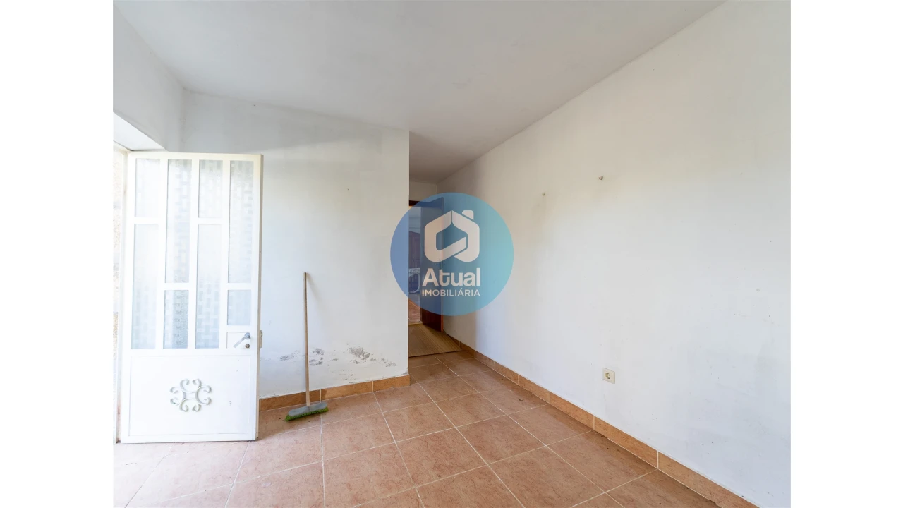 Quinta T0 para Venda em Abragão Foto 13