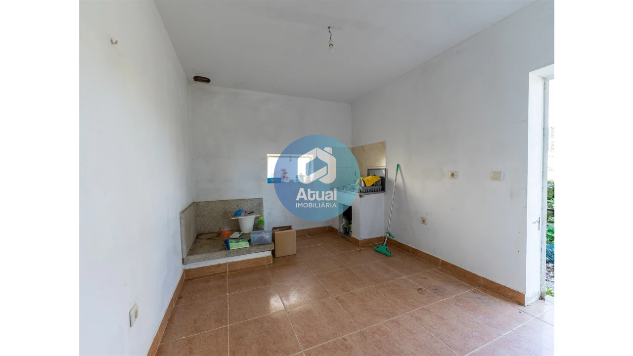 Quinta T0 para Venda em Abragão Foto 12