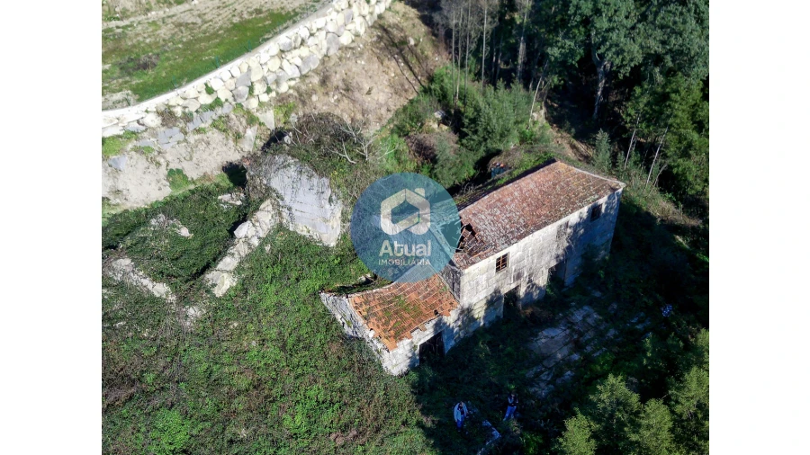 Quinta T0 para Venda em Abragão Foto 11