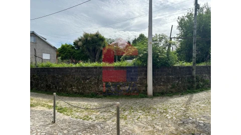 Terreno para Venda em Vila Verde e Barbudo