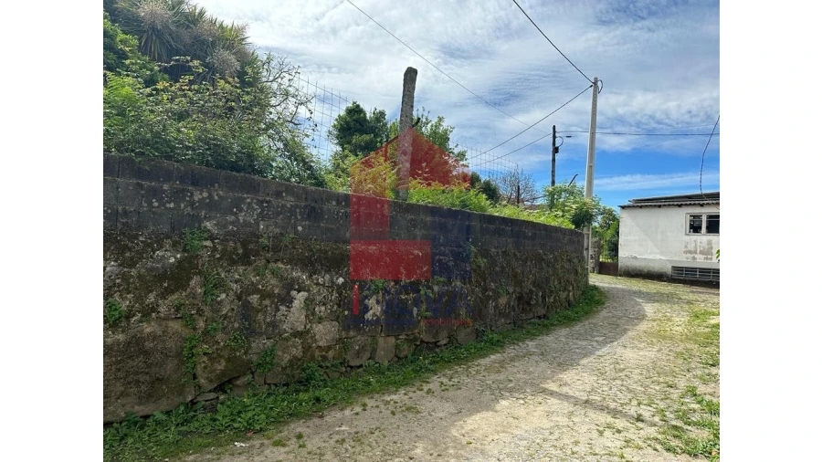 Terreno para Venda em Vila Verde e Barbudo Foto 6