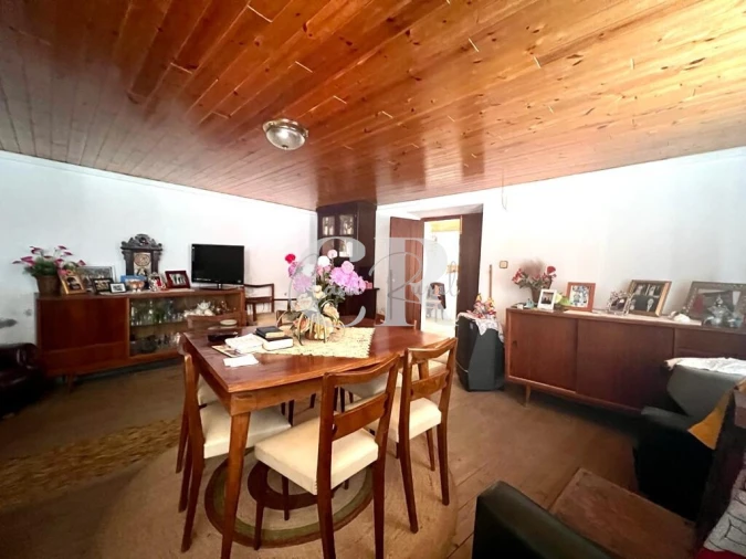 Moradia T4 para Venda em Campelo Foto 11