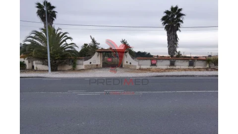 Moradia T5 para Venda em Cartaxo e Vale da Pinta