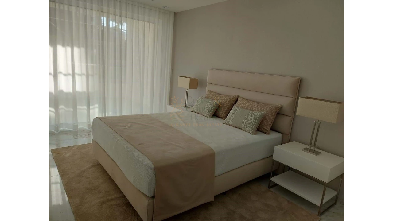 Apartamento T2 para Venda em Lagos (São Sebastião e Santa Maria) Foto 7