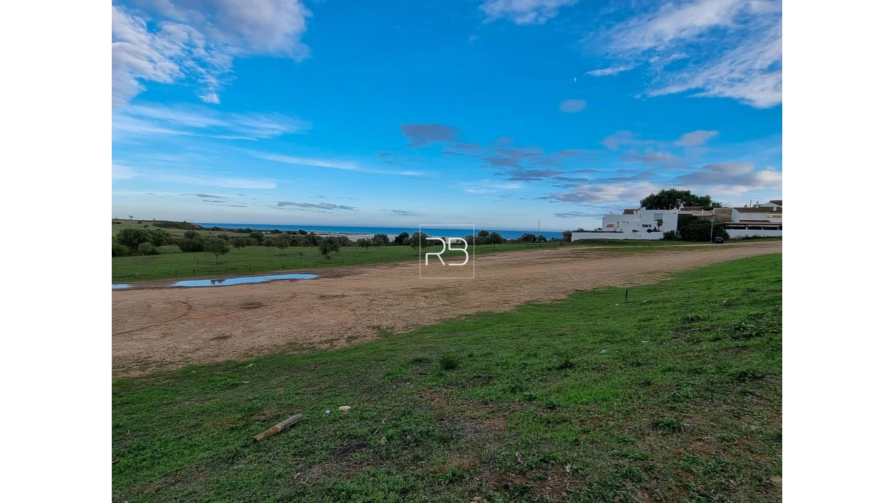 Quinta T4 para Venda em Vila Nova de Cacela Foto 1