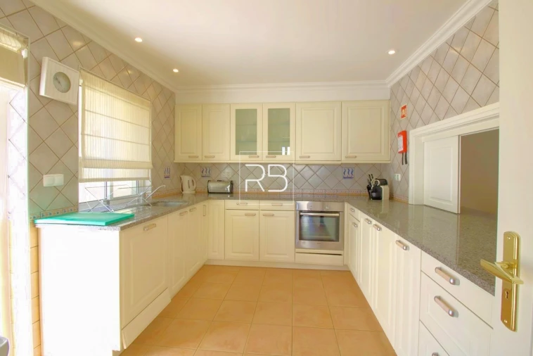 Moradia T3 para Venda em Castro Marim Foto 4