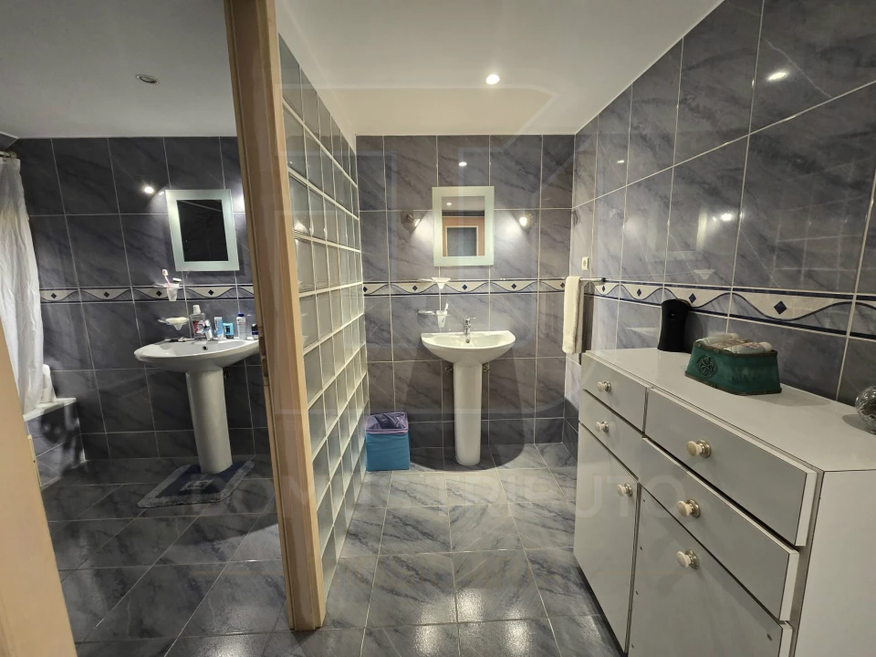 Moradia T6 para Venda em Aveleda Foto 29