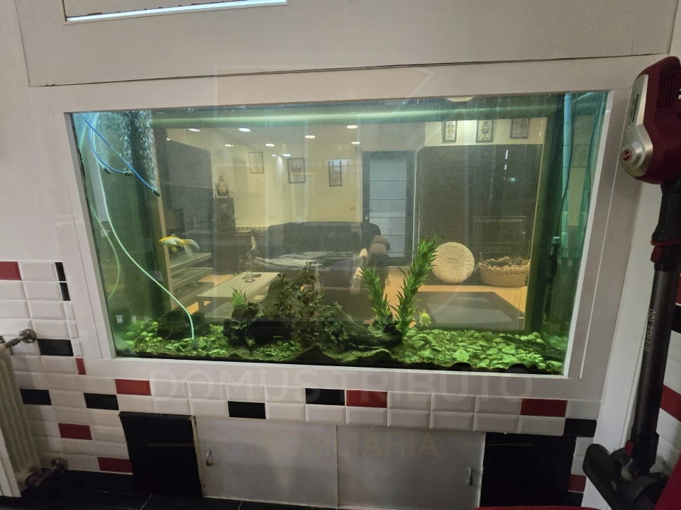 Moradia T6 para Venda em Aveleda Foto 8