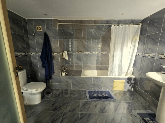 Moradia T6 para Venda em Aveleda Foto 35