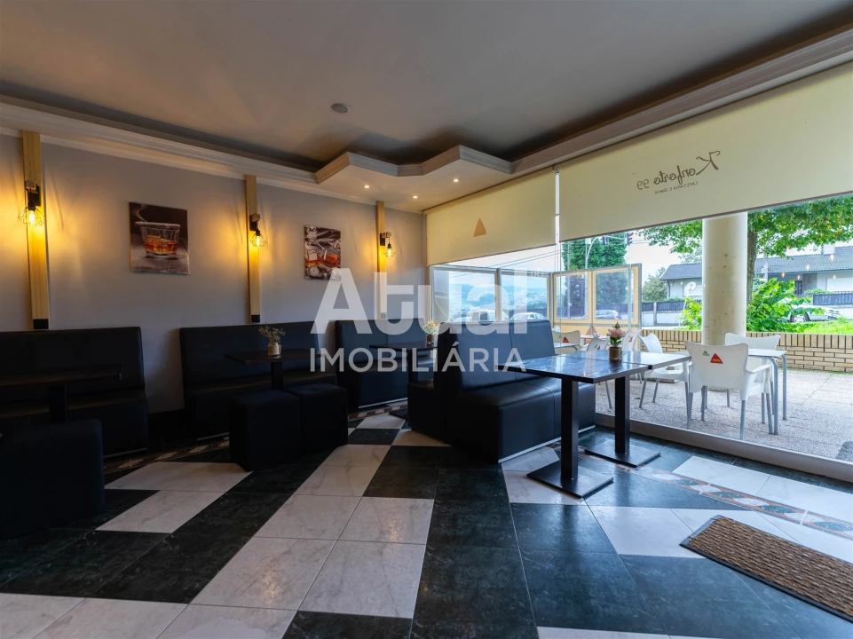 Loja para Trespasse em Moreira de Conegos Foto 4