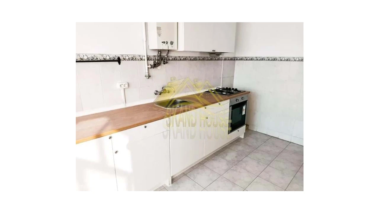 Apartamento T2 para Venda em Vila Nova da Barquinha Foto 2