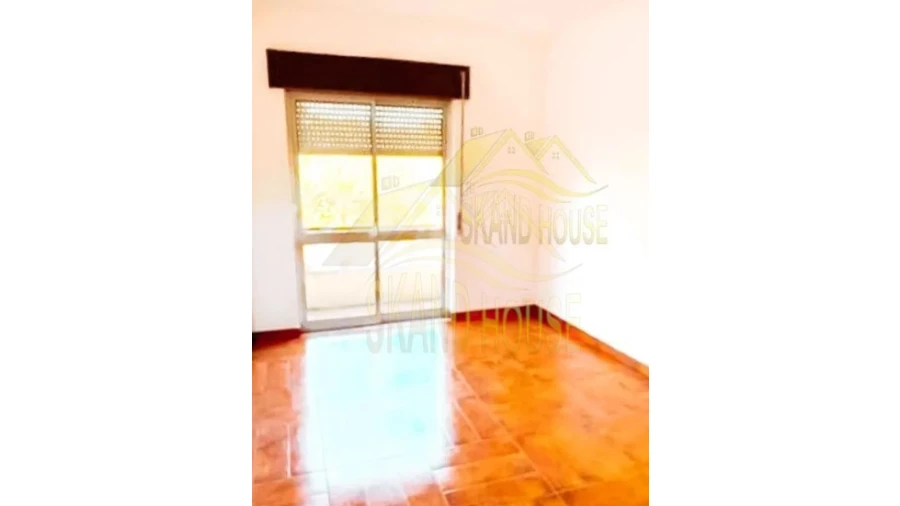 Apartamento T2 para Venda em Vila Nova da Barquinha Foto 8