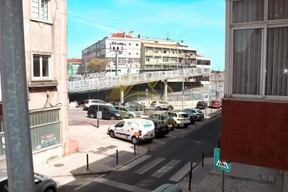 Apartamento T3 para Venda em Venteira