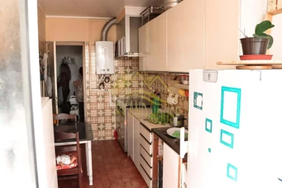 Apartamento T3 para Venda em Venteira