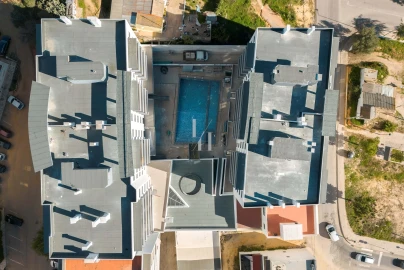 Apartamento T3 para Venda em Quelfes