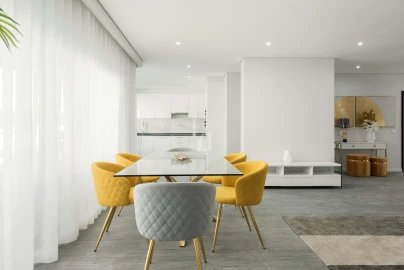Apartamento T3 para Venda em Quelfes