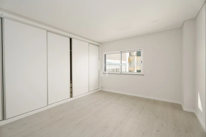 Apartamento T2 para Venda em Loule (São Clemente)