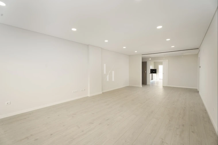 Apartamento T2 para Venda em Loule (São Clemente) Foto 5