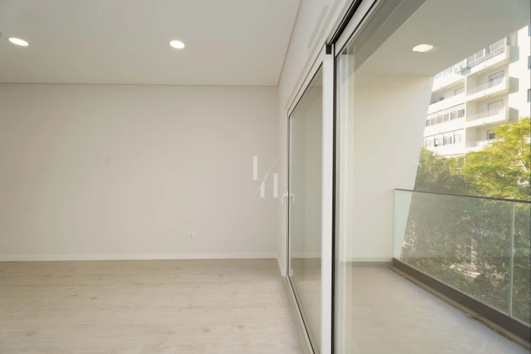 Apartamento T2 para Venda em Loule (São Clemente) Foto 3