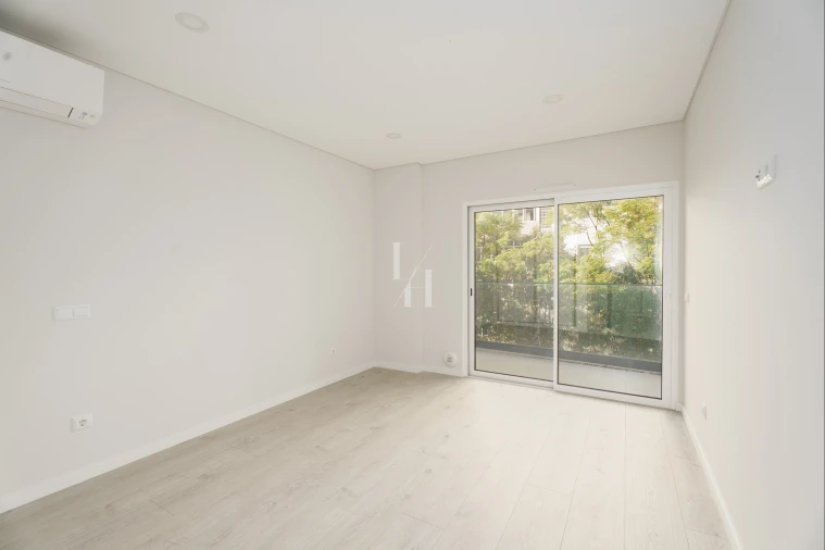 Apartamento T2 para Venda em Loule (São Clemente) Foto 15
