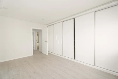 Apartamento T3 para Venda em Loule (São Clemente)