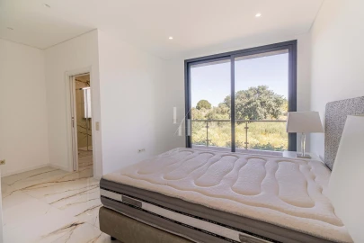 Moradia T4 para Venda em Albufeira e Olhos de Água