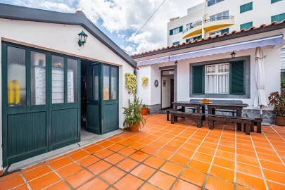 Moradia T3 para Venda em Caniço