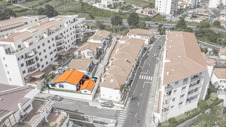 Moradia T3 para Venda em Caniço Foto 42