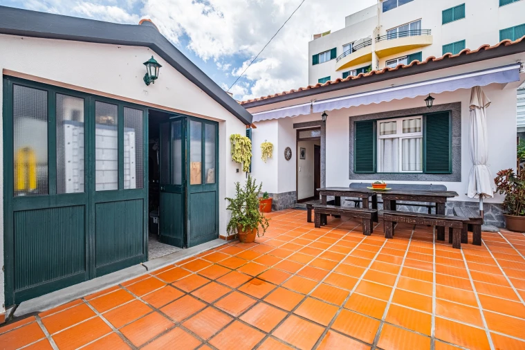 Moradia T3 para Venda em Caniço Foto 6
