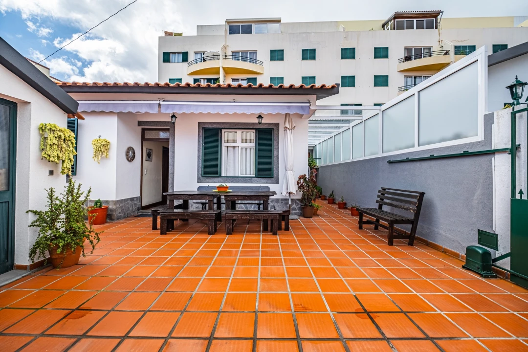 Moradia T3 para Venda em Caniço Foto 5