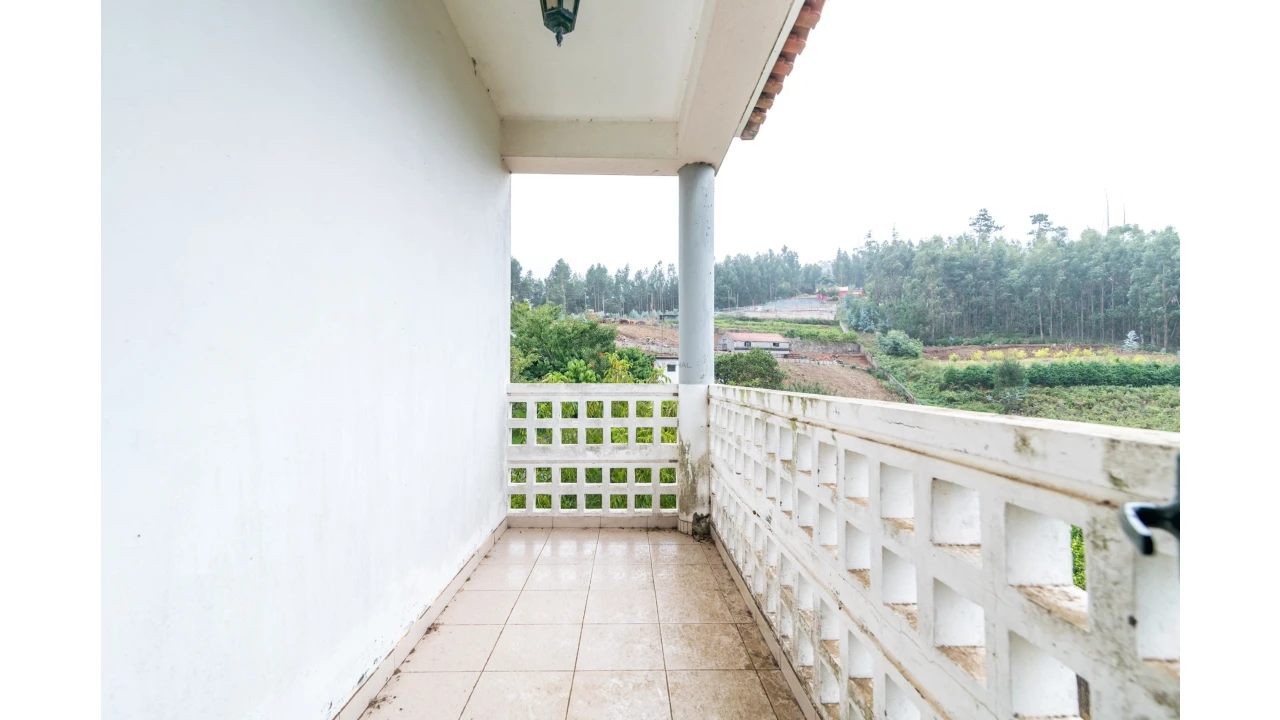 Moradia T1 para Venda em Camacha Foto 16